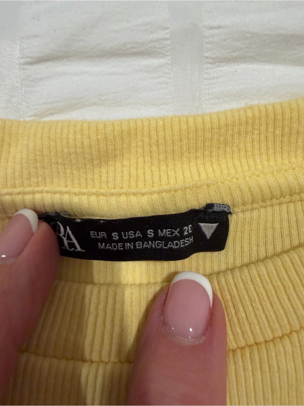 Zara Pale Yellow Ruffled Sleeve Ribbed Tank - Picture 3 of 3